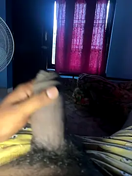 Snapshot of madarasi_chennai chatting on 10-21-25, 07:31 madarasi chennai online show from 10-21-25, 07:31