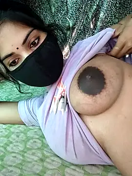Snapshot of PRACHI-743 chatting on 05-13-26, 01:03 PRACHI-743 online show from 05-13-26, 01:03