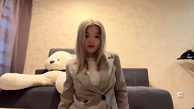 CarolannSide online show from 09-22-25, 05:20