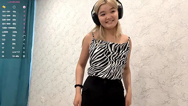 CarolannSide online show from 10-18-25, 08:37