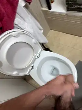 tusmuertos420 online show from 09-29-25, 06:13