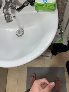 tusmuertos420 online show from 11-08-25, 07:12