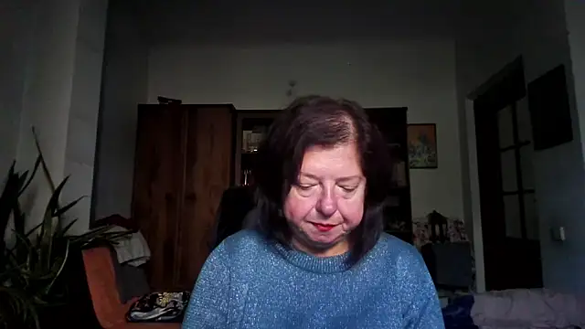 Snapshot of Violet_Pulse chatting on 09-25-25, 01:15 Violet Pulse online show from 09-25-25, 01:15