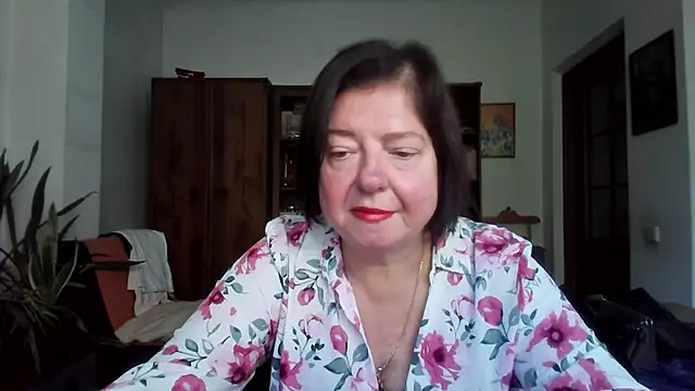 Snapshot of Violet_Pulse chatting on 10-23-25, 10:14 Violet Pulse online show from 10-23-25, 10:14