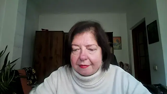 Snapshot of Violet_Pulse chatting on 10-24-25, 10:00 Violet Pulse online show from 10-24-25, 10:00