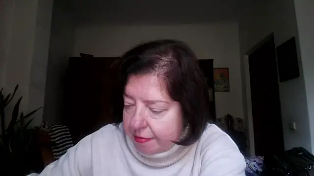 Snapshot of Violet_Pulse chatting on 10-26-25, 10:21 Violet Pulse online show from 10-26-25, 10:21