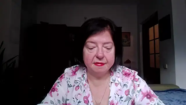 Violet Pulse online show from 11-18-25, 07:57