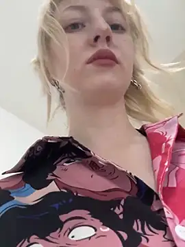 RonnieKiss online show from 11-13-25, 03:27