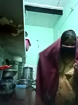 Cute-Charvii online show from 02-16-26, 12:18