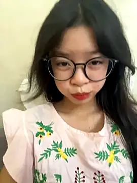 mau15  online show from 10-13-25, 08:47