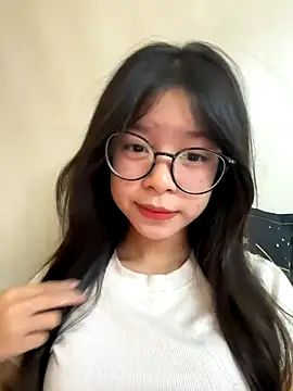 mau15  online show from 11-03-25, 09:21