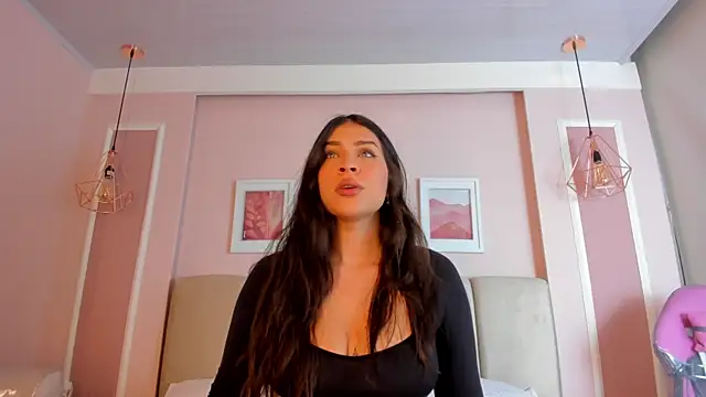 Sarah Reidd online show from 10-30-25, 12:17