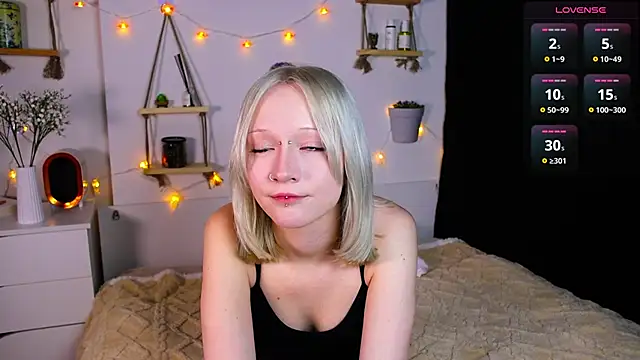 ArcticaRyder online show from 10-08-25, 07:17