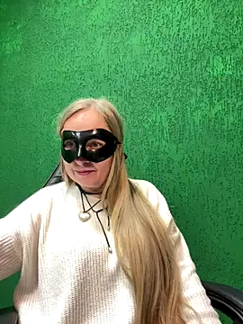 B i r d i e online show from 10-22-25, 01:33