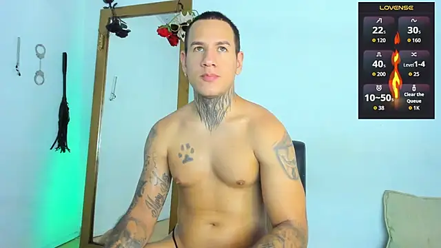 Snapshot of BadLiam_ chatting on 10-02-25, 02:35 BadLiam online show from 10-02-25, 02:35