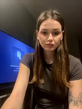 Snapshot of SoShyEmmyyy chatting on 10-01-25, 05:41 SoShyEmmyyy online show from 10-01-25, 05:41