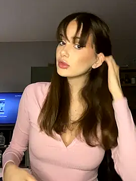 Snapshot of SoShyEmmyyy chatting on 10-12-25, 08:52 SoShyEmmyyy online show from 10-12-25, 08:52