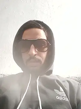 Snapshot of Mizo200 chatting on 01-19-26, 12:42 Mizo200 online show from 01-19-26, 12:42