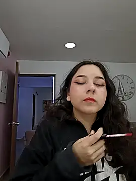 Snapshot of ChloeNoire chatting on 10-08-25, 02:31 ChloeNoire online show from 10-08-25, 02:31