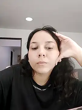 Snapshot of ChloeNoire chatting on 10-19-25, 12:11 ChloeNoire online show from 10-19-25, 12:11