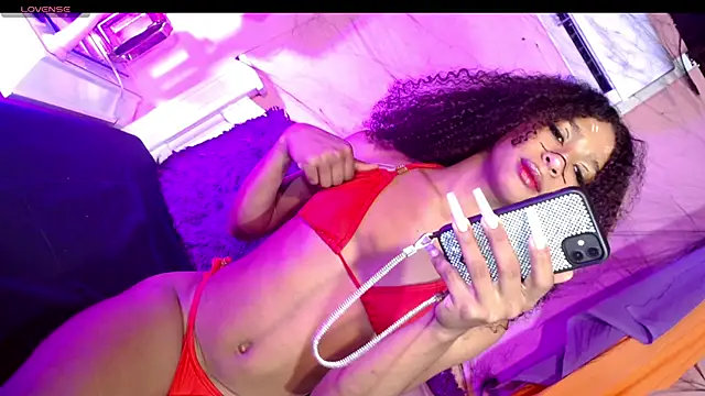 Snapshot of _IsabellaRousse chatting on 10-24-25, 07:21 IsabellaRousse online show from 10-24-25, 07:21