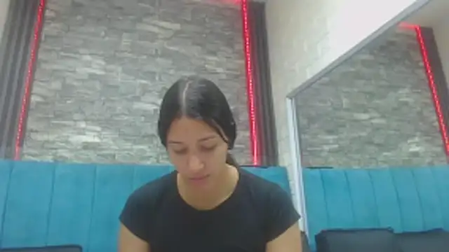 Lil Rose2006 online show from 10-28-25, 12:52