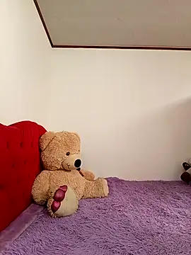 Snapshot of SALOME-28_ chatting on 04-24-26, 04:53 SALOME-28 online show from 04-24-26, 04:53