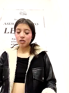 Snapshot of SALOME-28_ chatting on 05-11-26, 12:55 SALOME-28 online show from 05-11-26, 12:55