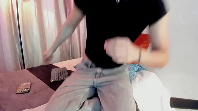 liam twiink online show from 05-09-26, 07:52