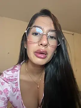 Julieta Duque online show from 06-10-26, 02:34
