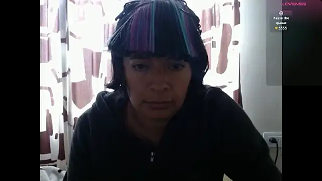 Snapshot of Acelinrose chatting on 07-06-26, 06:32 Acelinrose online show from 07-06-26, 06:32