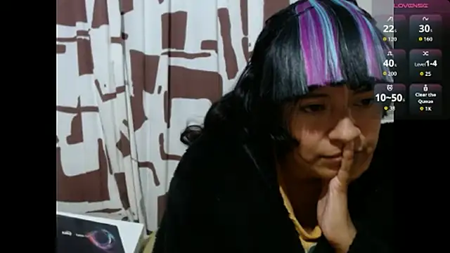 Snapshot of Acelinrose chatting on 07-17-26, 02:07 Acelinrose online show from 07-17-26, 02:07