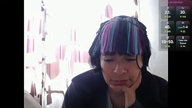 Snapshot of Acelinrose chatting on 07-19-26, 07:39 Acelinrose online show from 07-19-26, 07:39