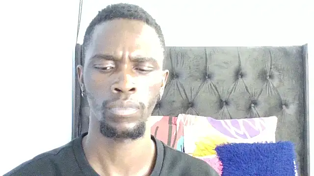 Snapshot of Dandelion_enigman chatting on 10-13-25, 09:09 Dandelion enigman online show from 10-13-25, 09:09