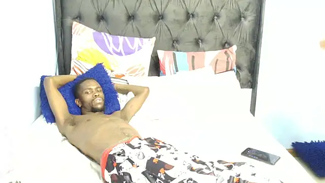 Snapshot of Dandelion_enigman chatting on 10-26-25, 08:26 Dandelion enigman online show from 10-26-25, 08:26