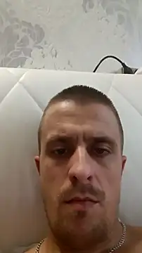 Adidas7217 online show from 11-29-25, 09:12