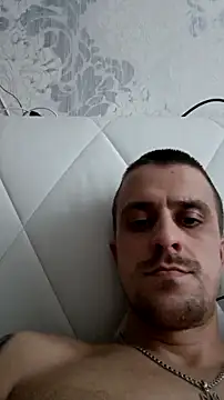 Adidas7217 online show from 01-15-26, 01:37