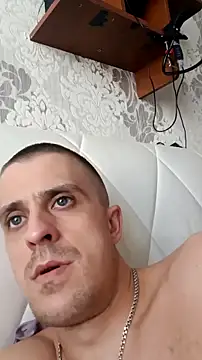 Adidas7217 online show from 03-08-26, 09:13