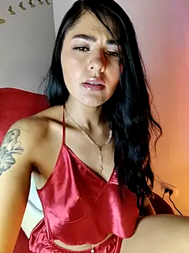 ValeNiitaLuv online show from 05-01-26, 04:28