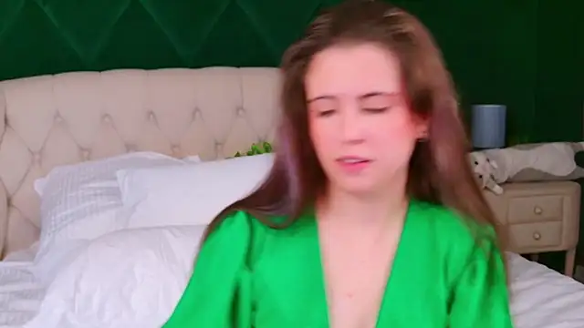 Akira Halls online show from 11-20-25, 06:40