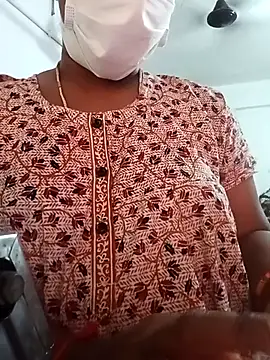 Snapshot of TeluguCuplehyd chatting on 11-12-25, 05:19 TeluguCuplehyd online show from 11-12-25, 05:19