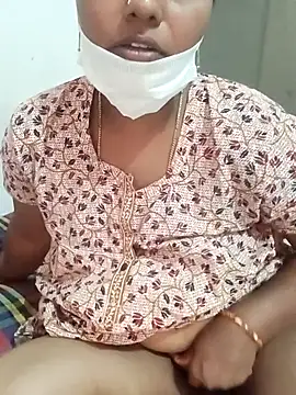 Snapshot of TeluguCuplehyd chatting on 11-14-25, 04:22 TeluguCuplehyd online show from 11-14-25, 04:22