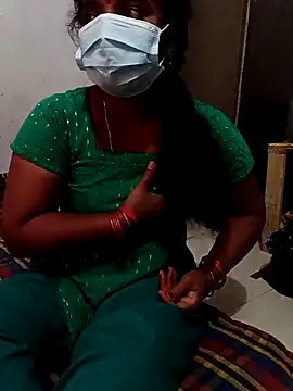 Snapshot of TeluguCuplehyd chatting on 11-21-25, 06:56 TeluguCuplehyd online show from 11-21-25, 06:56