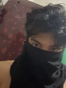 Snapshot of hiii_hottea chatting on 12-14-25, 12:43 hiii hottea online show from 12-14-25, 12:43