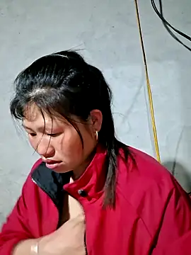 Snapshot of diamond-- chatting on 03-18-26, 01:25 diamond-- online show from 03-18-26, 01:25