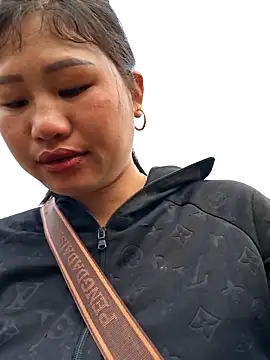 Snapshot of diamond-- chatting on 03-26-26, 12:06 diamond-- online show from 03-26-26, 12:06