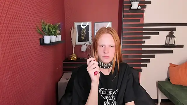 ChloeValentinee online show from 10-04-25, 10:57