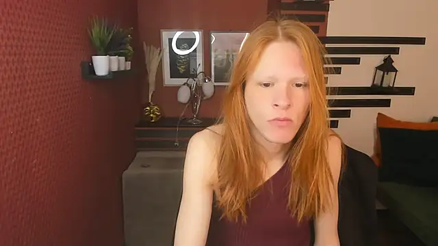 Snapshot of ChloeValentinee chatting on 11-25-25, 12:38 ChloeValentinee online show from 11-25-25, 12:38