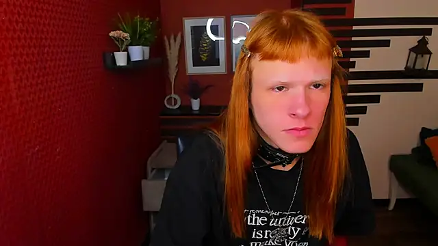 Snapshot of ChloeValentinee chatting on 01-17-26, 02:55 ChloeValentinee online show from 01-17-26, 02:55