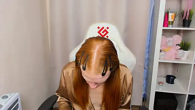 Snapshot of ChloeValentinee chatting on 02-26-26, 12:59 ChloeValentinee online show from 02-26-26, 12:59